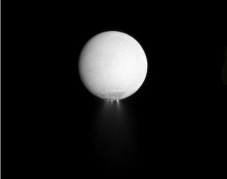 20101004 enceladus 1